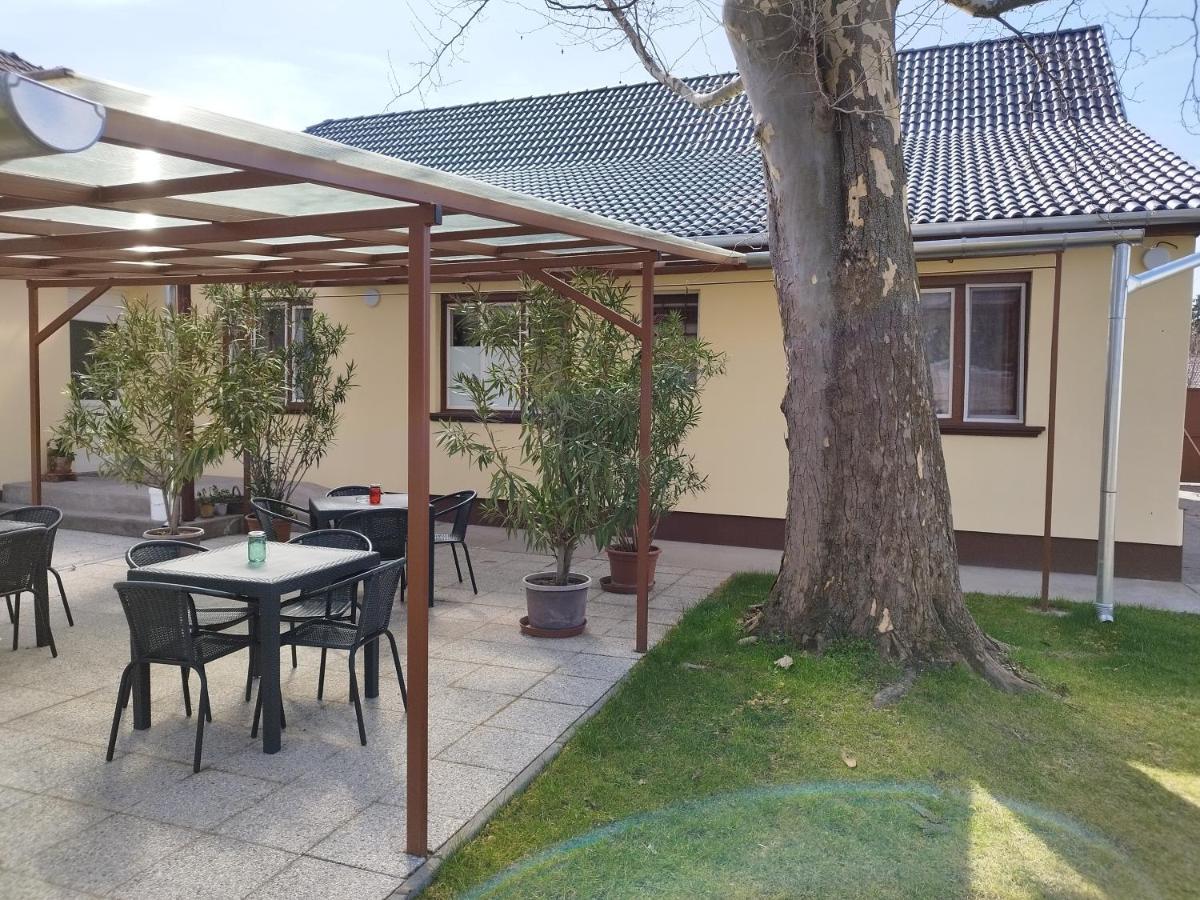 Tartos Szegfu Vendeghaz, Maganszallas Tazlar 外观 照片