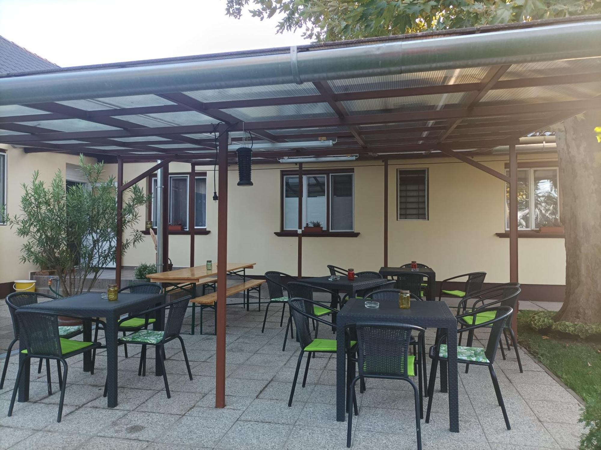 Tartos Szegfu Vendeghaz, Maganszallas Tazlar 外观 照片